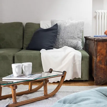 Il Triangolo Sul Bianco Degli Sportivi! *