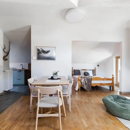 Semesterbostad Il Triangolo Sul Bianco Degli Sportivi! Courmayeur